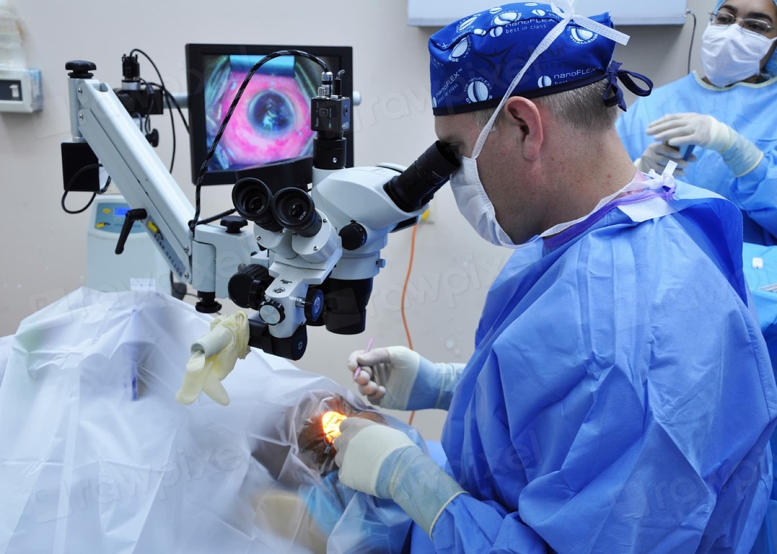 PRK (Photorefractive Keratectomy)