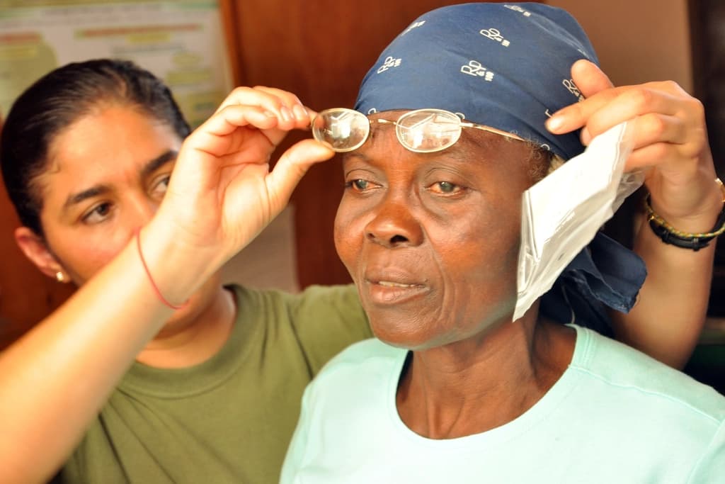YAG Peripheral Iridotomy (YAG PI) in Bandra West, Mumbai