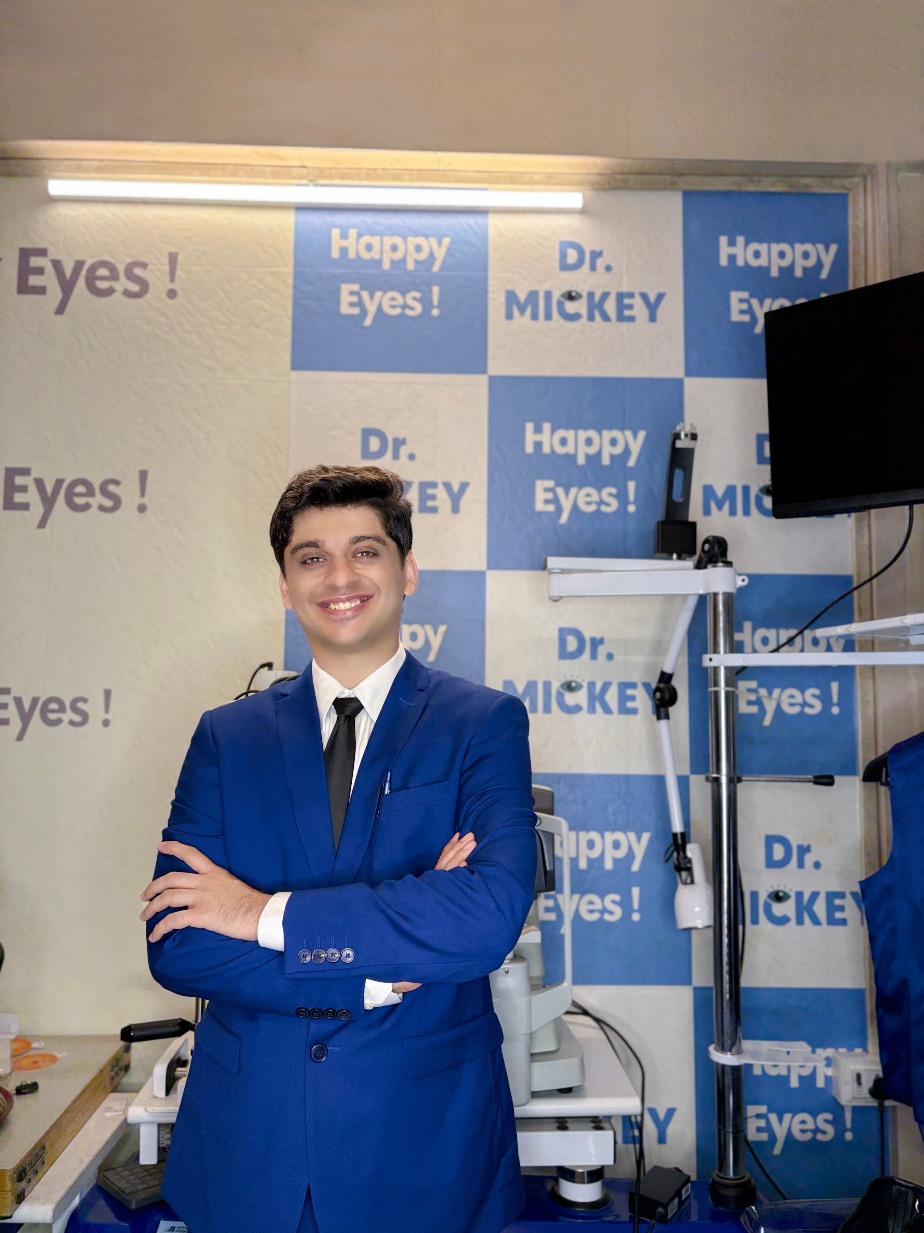 Dr Mickey Dhamejani at Happy Eyes clinic