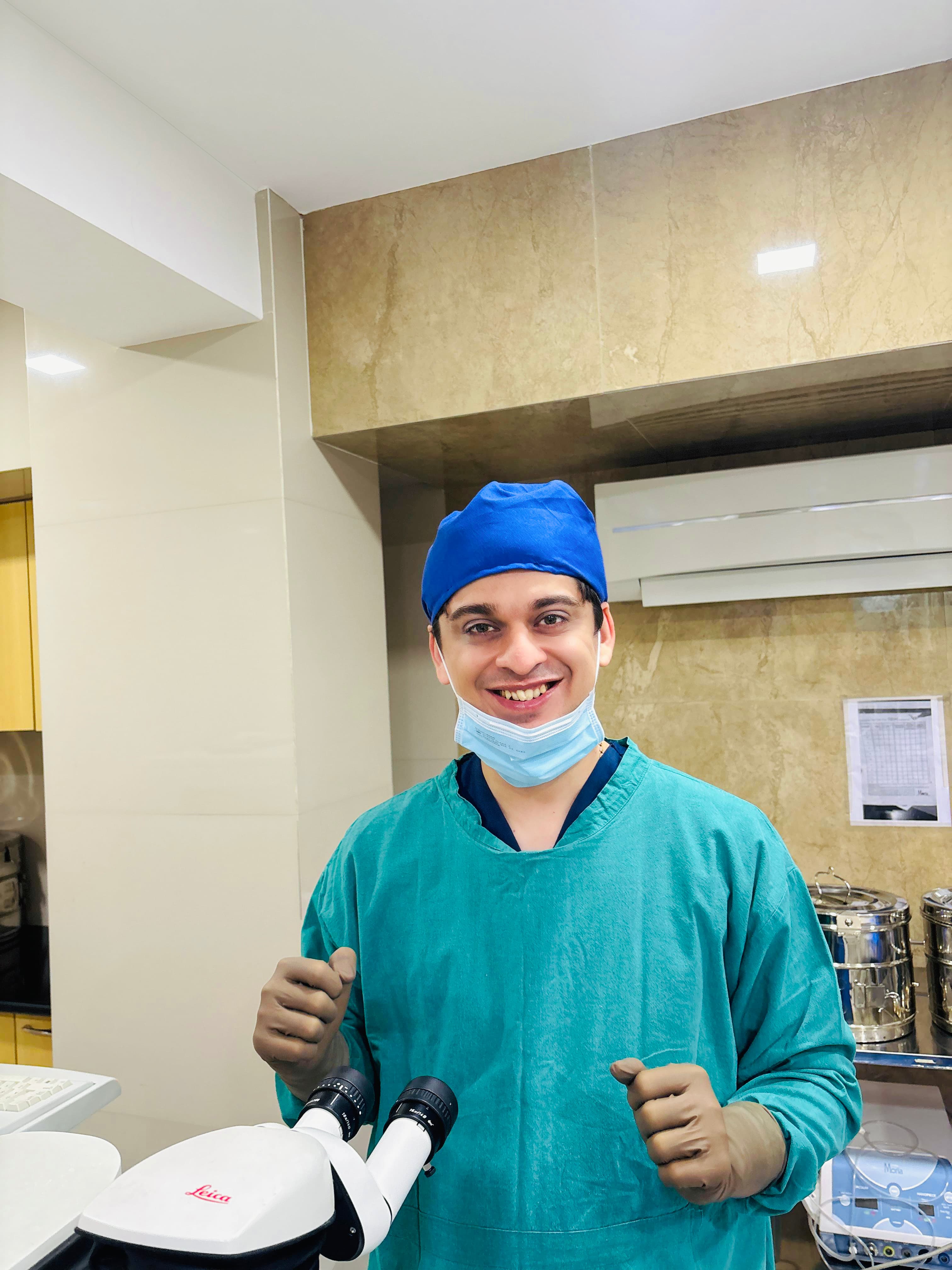 Dr Mickey Dhamejani — eye specialist for Santacruz East, Mumbai